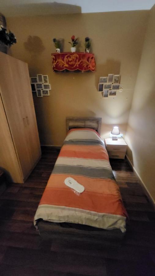 Lotus Guest House Malta Gzira Екстериор снимка