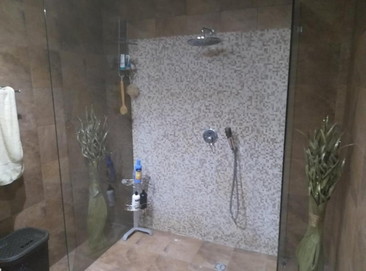 Lotus Guest House Malta Gzira Екстериор снимка